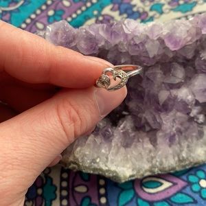 10k White Gold Diamond Ring